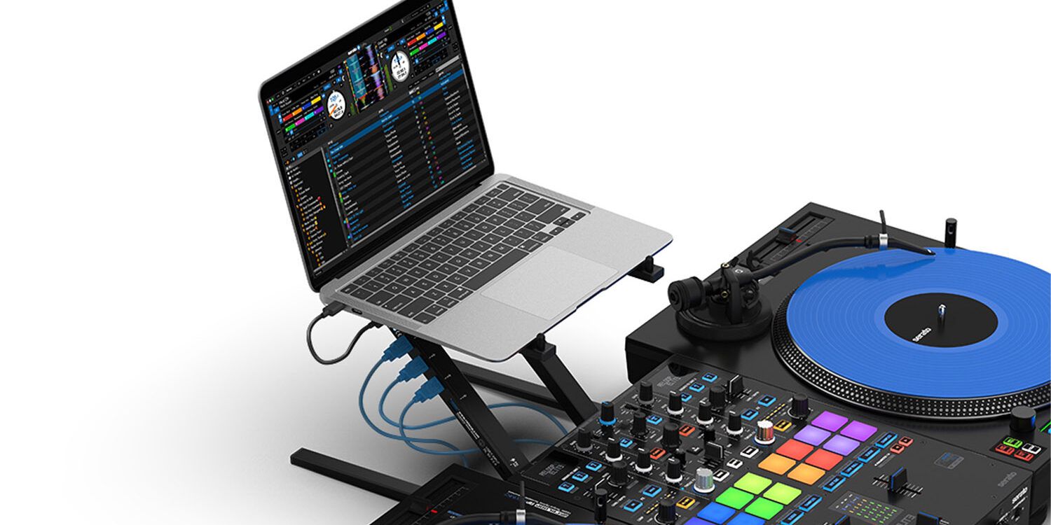 Ноутбук для диджея. Reloop RMX-44bt