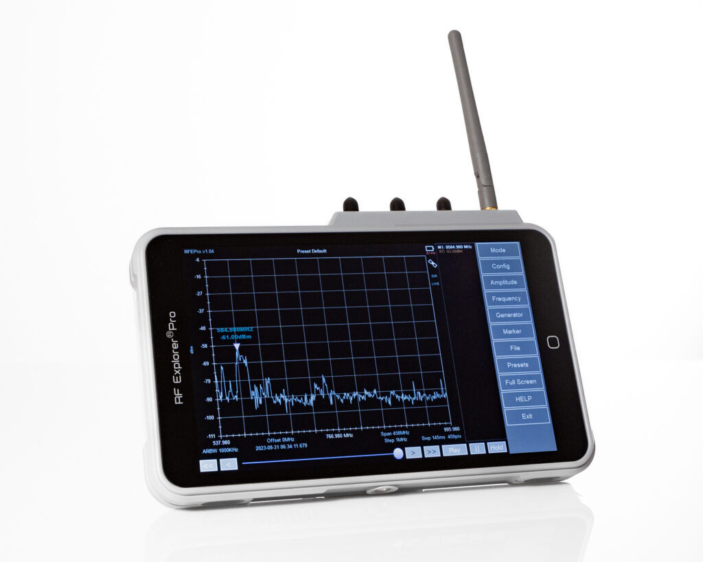 RF-EXPLORER-PRO_front_2000